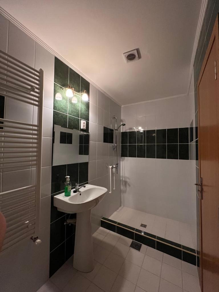 Casa 51 Hotel Прайд Екстериор снимка