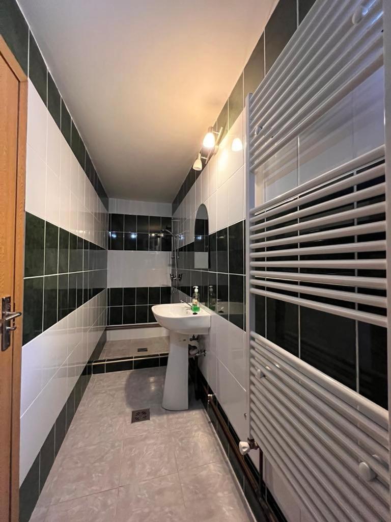 Casa 51 Hotel Прайд Екстериор снимка
